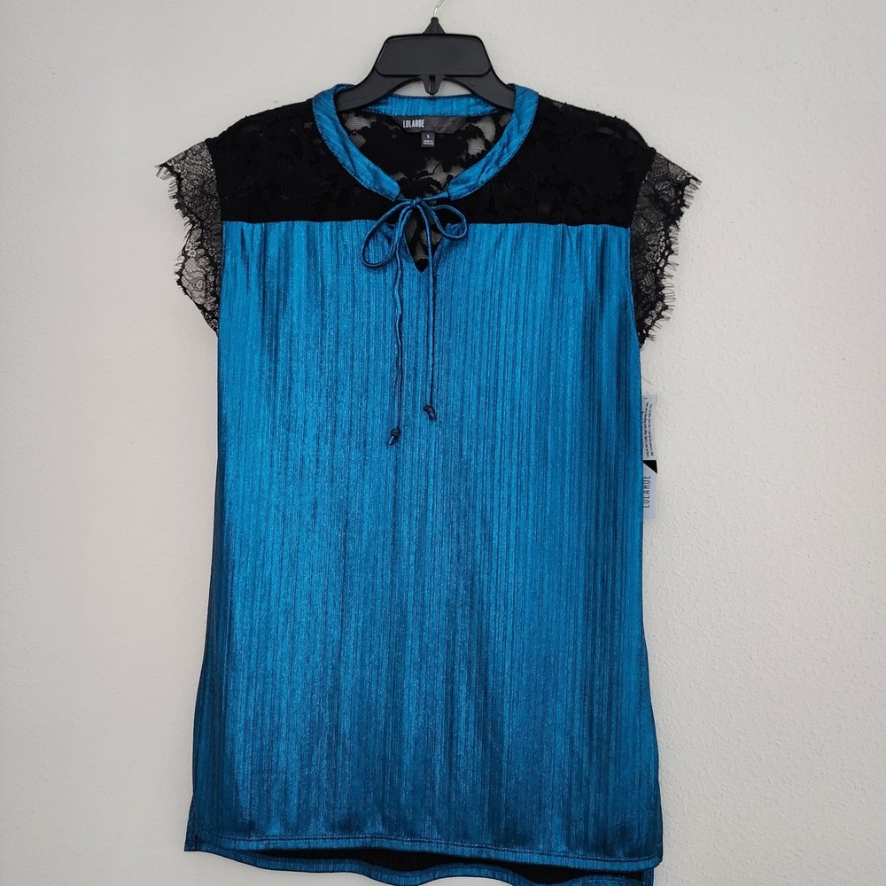 LULAROE NWT 2019 ELEGANT S GRACE TURQUOISE METALLIC LAME W BK LACE INSER TOP $40